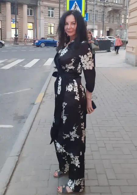 Я Диана, 45, знакомлюсь для постоянных отношений в Москве