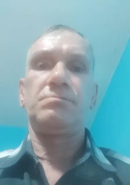 Николай из Белгорода, ищу на сайте знакомства на одну ночь