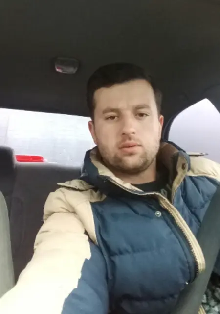 Саша из Пушкина, мне 34, познакомлюсь на одну ночь