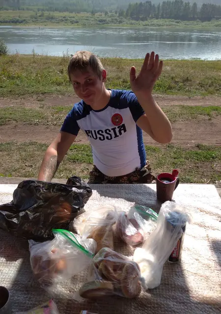 Серёга из Усть-Кута, ищу на сайте знакомства на одну ночь