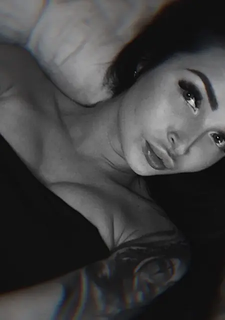 Я Катюша, 30, из Красноярска, ищу знакомства без обязательств