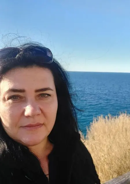 Gast из Берлина, мне 44, познакомлюсь