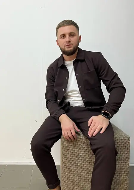 Тимур из Челябинска, мне 22, познакомлюсь без обязательств