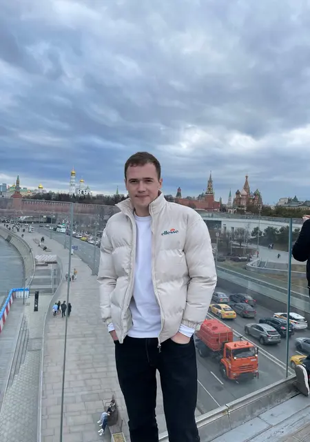 Alexey из Новокуйбышевска, ищу на сайте приятное времяпровождение