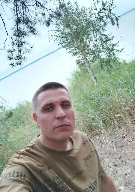 Евгений из Рубцовска, мне 29, познакомлюсь без обязательств