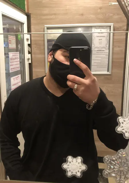 Eldzhan из Волхова, мне 25, познакомлюсь на одну ночь