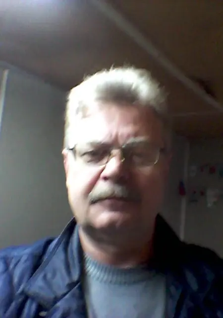 Я Валерий, 63, из Твери, ищу знакомства без обязательств