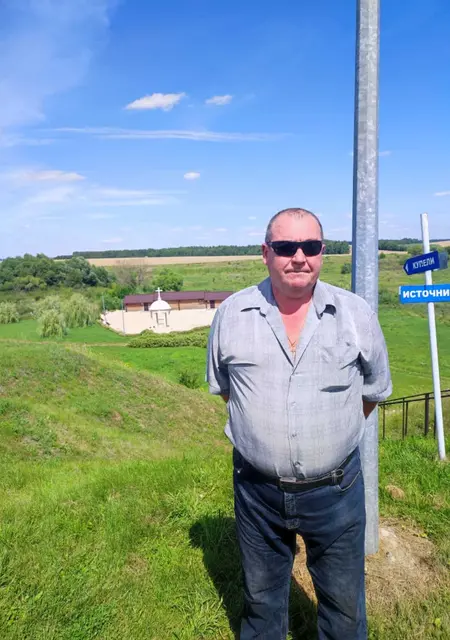 Саба из Тулы, мне 53, познакомлюсь на одну ночь