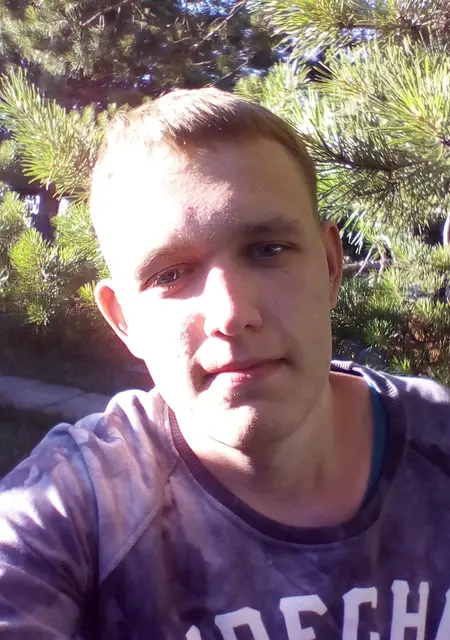 Я Роман, 24, из Абакана, ищу знакомства без обязательств