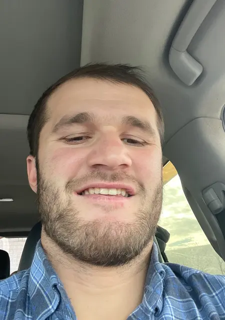 Станислав из Кисловодска, мне 29, познакомлюсь для приятного времяпровождения