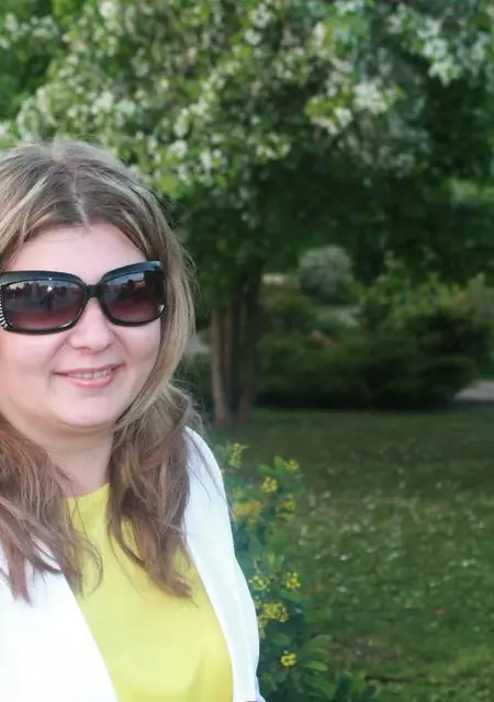 Елена из Владимира, мне 46, познакомлюсь без обязательств