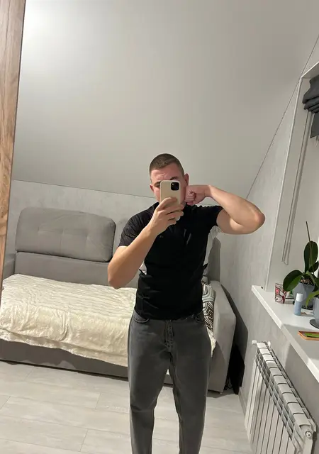 Артем из Некрасовского, ищу на сайте знакомства на одну ночь