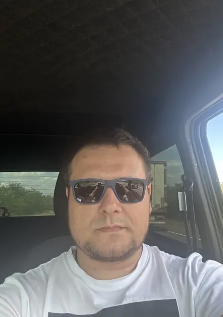 Я Kot, 41, знакомлюсь на одну ночь в Коммунарке