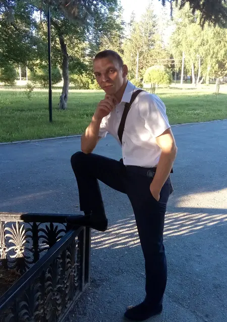 Я Александр, 39, знакомлюсь на одну ночь в Каменске-Уральском