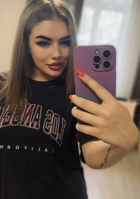 Вика из Волгограда, ищу на сайте общение