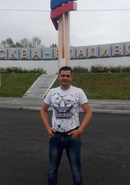 Я Михаил, 44, знакомлюсь без обязательств в Владивостоке