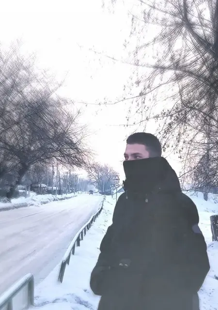 Я Артём, 19, из Новокузнецка, ищу знакомство для дружбы