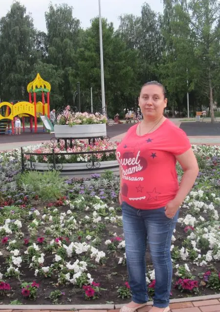 Я Дарья, 34, из Орска, ищу знакомство для постоянных отношений