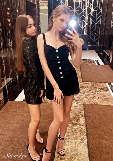 Я Катя, 23, из Тольятти, ищу знакомство для вирта