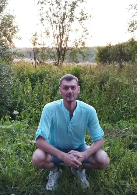 Роман из Ногинска, ищу на сайте знакомства на одну ночь