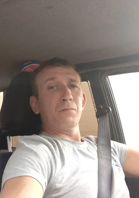 Я Дмитрий, 38, знакомлюсь без обязательств в Сыктывкаре