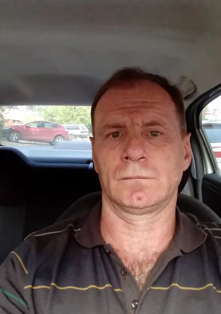 Юрий из Воронежа, ищу на сайте знакомства без обязательств