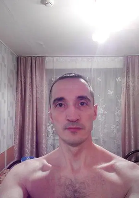 Илья из Казани, ищу на сайте знакомства на одну ночь