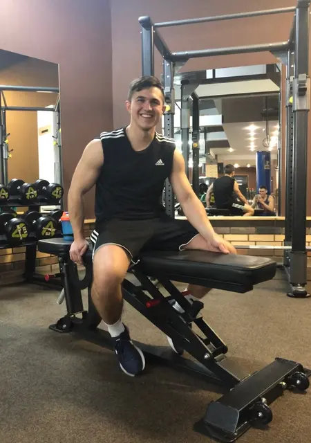 Я Марк, 25, знакомлюсь для постоянных отношений в Карасуке