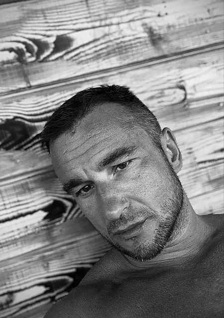 Дмитрий из Воронежа, мне 41, познакомлюсь для приятного времяпровождения