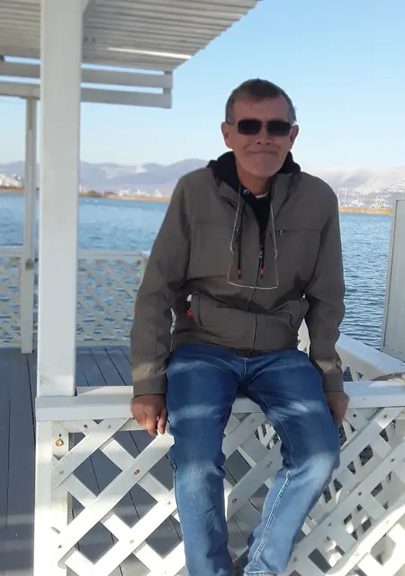 Андрей из Новороссийска, ищу на сайте знакомства на одну ночь