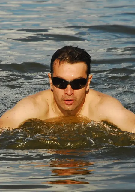 Коля из Санкт-Петербурга, мне 51, познакомлюсь для постоянных отношений