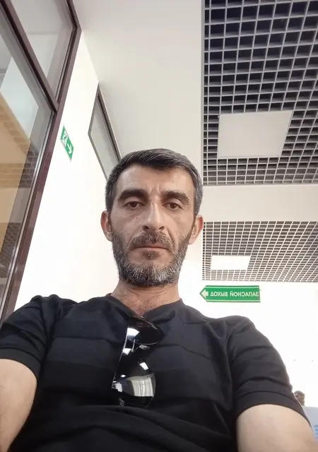 Я Сулейман, 48, знакомлюсь для приятного времяпровождения в Буйнакске