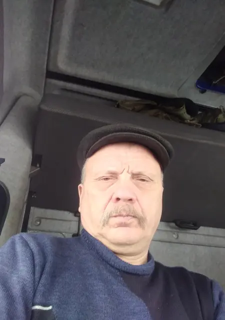 Я Сергей, 30, из Чашников, ищу знакомства без обязательств