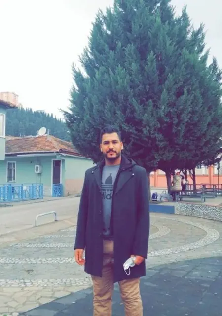 Я Fari, 26, из Берлина, ищу знакомство