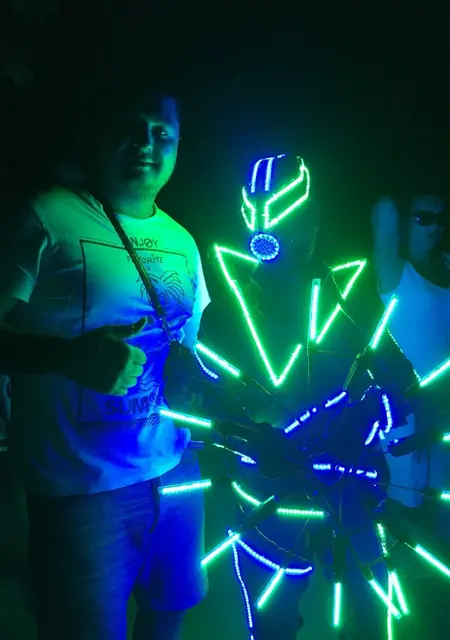 Я Игорь, 39, из Ельца, ищу знакомства на одну ночь