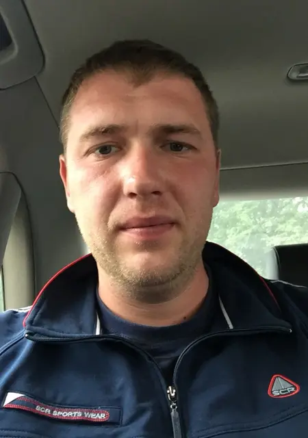 Я Николай, 34, из Кингисеппа, ищу знакомства без обязательств