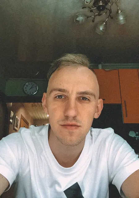 Я Aleksey, 28, из Подольска, ищу знакомства без обязательств