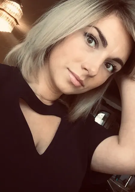 Я Irina, 35, из Кирова, ищу знакомство для приятного времяпровождения