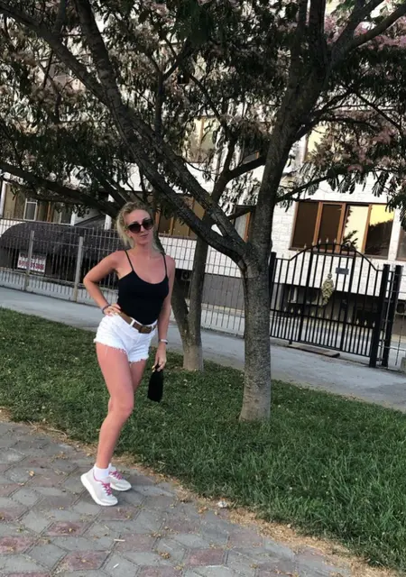 Я Елена, 25, из Волгодонска, ищу знакомство для дружбы