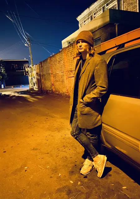 Антон из Кременчуга, мне 29, познакомлюсь для вирта