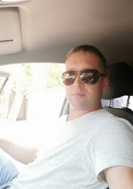 Александр из Клина, ищу на сайте знакомства на одну ночь