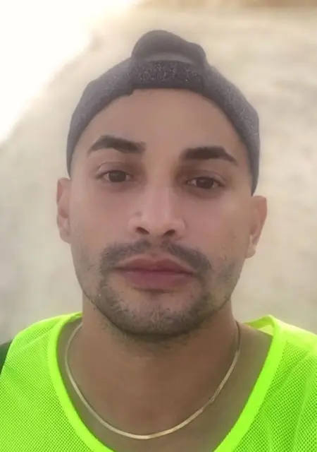 Danielcuba из Рима, мне 26, познакомлюсь