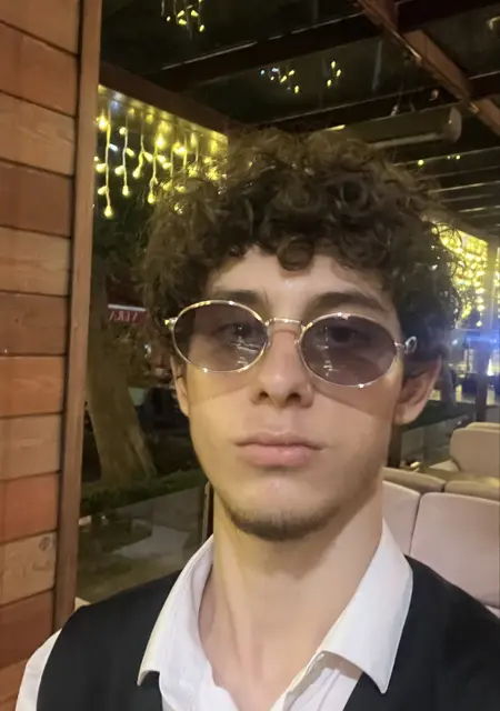 Азиз из Рязани, ищу на сайте знакомства без обязательств