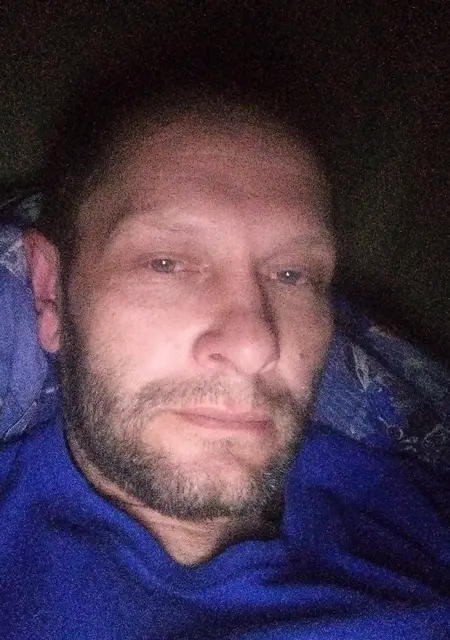 Юра из Читы, мне 43, познакомлюсь без обязательств