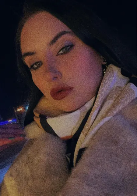 Елизавета из Тюмени, мне 25, познакомлюсь для постоянных отношений