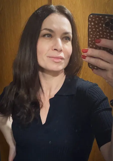 Елена из Долгопрудного, ищу на сайте приятное времяпровождение