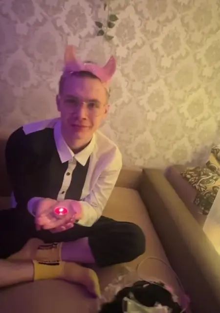 Иван из Салехарда, мне 18, познакомлюсь на одну ночь