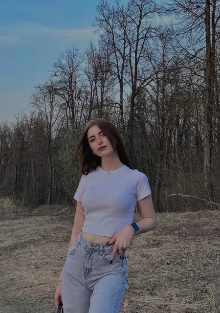 Кристина из Брянска, ищу на сайте вирта