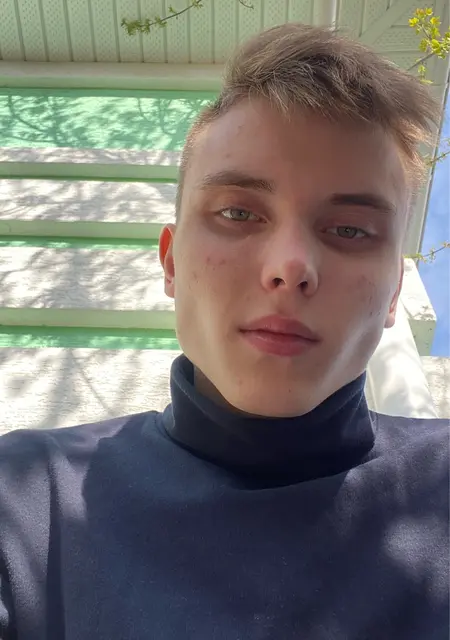 Я Павел, 21, из Арзамаса, ищу знакомства без обязательств