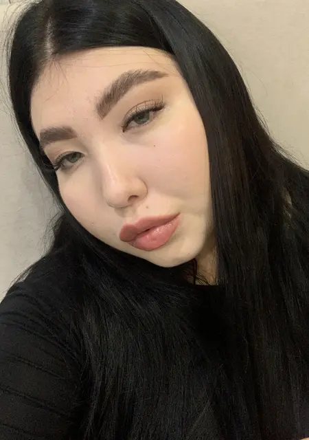 Виктория из Санкт-Петербурга, мне 23, познакомлюсь для приятного времяпровождения